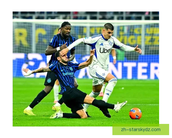 尼科帕斯双响巴图里纳传射科莫大胜